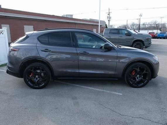 ALFA ROMEO STELVIO 2024 ZASPAKBN6R7D86256 image ALFA ROMEO STELVIO 2024 ZASPAKBN6R7D86256 image